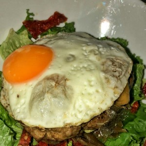 Ensalada al gusto.