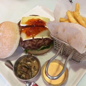 Le Clash (1/4 lb)