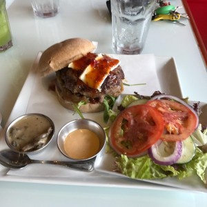 Le Clash (1/2 Lb)