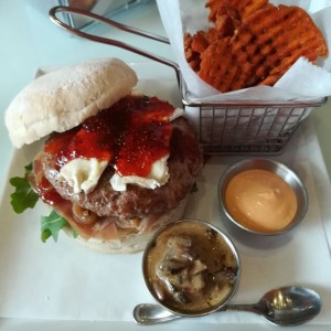 Recomendaciones - Le Clash (1/2 lb)