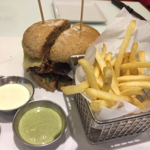 Angus blend (1/4 lb) integral