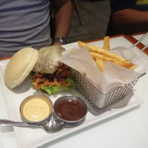 Hamburguesa hecha al gusto
