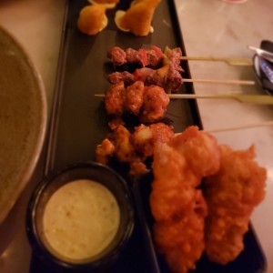 Brochetas de polli