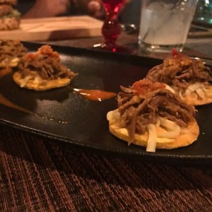 Patacones criollos