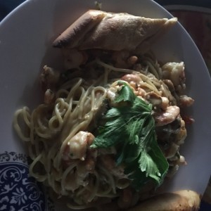 Pasta con camarones