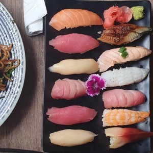 nigiri sampler