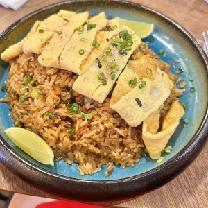 Platos Fuertes - Arroz Yakimeshi