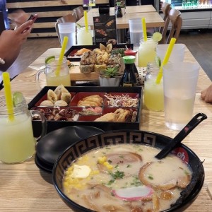 rammen,unagui y korean