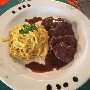 Spaguetti a la Huancaina