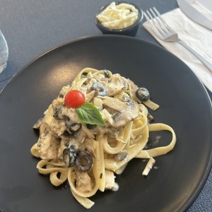 Pasta al Pomodoro e Basilia