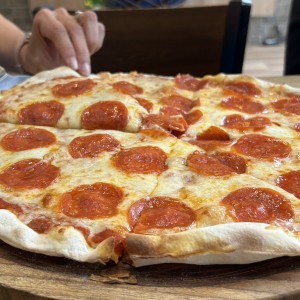 Pizze Classiche - Pepperoni