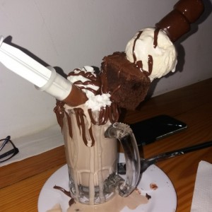 rico dulce batido y brownie