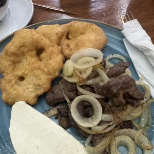 Bistec a caballo