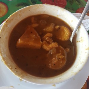 sopa de pata de res