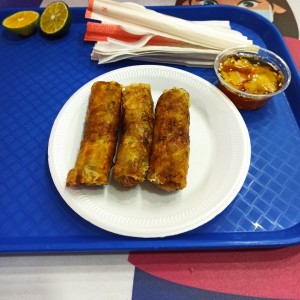 Rollitos fritos de cerdo
