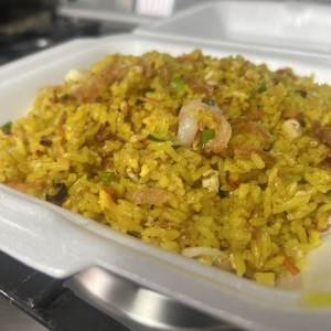 Arroz Frito Con Camarones o Mariscos