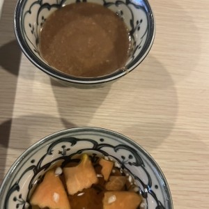 Salsas de mani y agridulce
