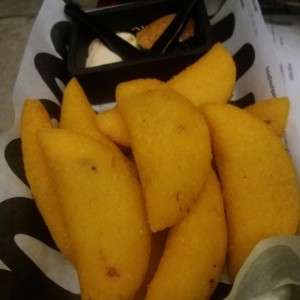 El Inicio - Mini Empanadas Muh