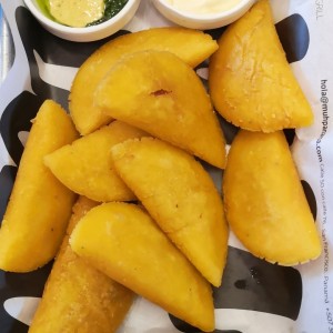 El Inicio - Mini Empanadas Muh