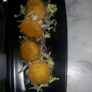 Arepas rellenas de pollo