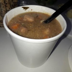 sopa de pollo