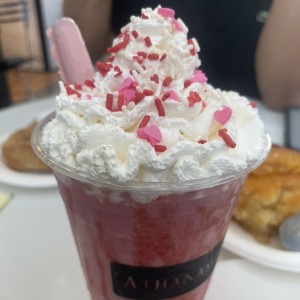 Strawberry batido de temporada