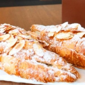 Croisant de almendra
