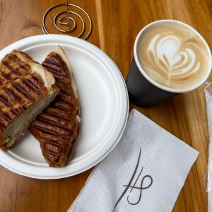 croasaint de jamon y queso