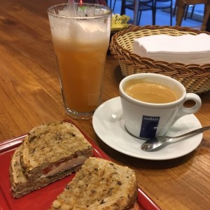 Desayuno