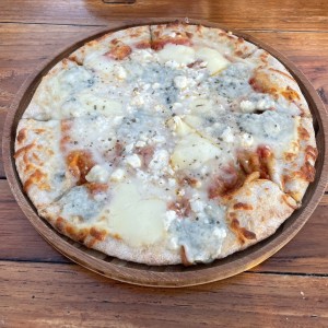 Pizza 4 quesos