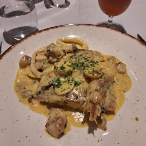 PESCADOS - Corvina Pescatore