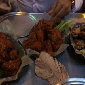 mango habanero, bomba y garlic parmesan