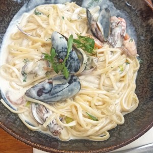 Pasta frutti di mare