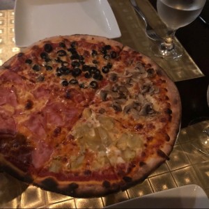 Pizza 4 estaciones