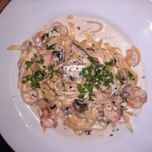 Pasta con camarones