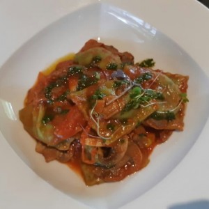 Raviolos Ricotta y Espinaca