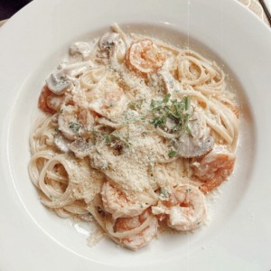 Pasta con langostinos