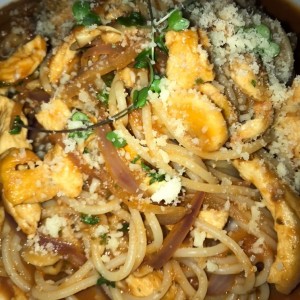 Pasta con pollo