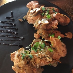 pollo al fungi (sin salsa) 