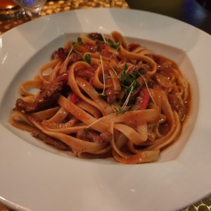 Fetuccini con Filete de Carne