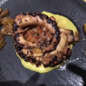 Principales - Pulpo al grill
