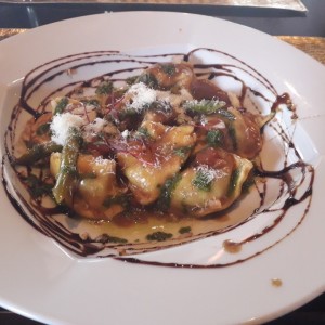 Tortellini de Cordero