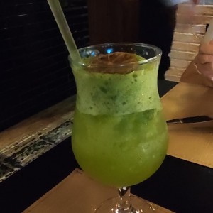 limonada con hierbabuena