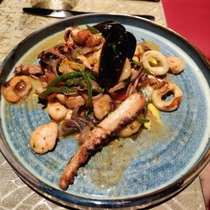 Salteado de Mariscos