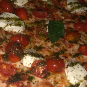 pizza con bocconcini 