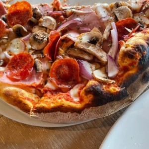 Pizza Magnifica