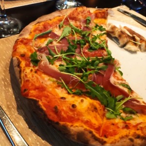 Pizza de Prosciutto E Ru?gula