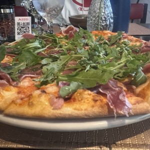 PizzA prosciutto con rucula