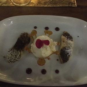 Postres - Cannoli