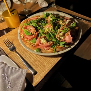 Pizza Mortadella E Pistacchio [Nueva]